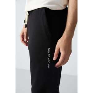 Conjunto Deportivo de Algodón Blanco y Negro para Hombre, Corte Holgado, Casual, Textura Suave, Pantalones Joggers Básicos, Estilo Adulto - Product Image 3