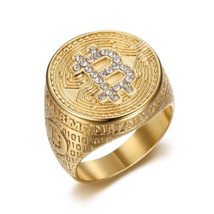 Anillo de Acero Inoxidable con Símbolo Monetario Chapado en Oro de 18K, Resistente al Agua y al Deslustre, para Hombre, Venta al Por Mayor - Product Image 2