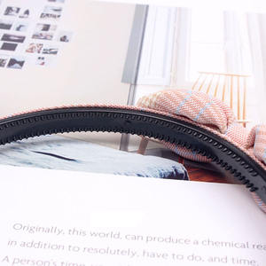 Hot New Classic Fabric Lattice Polka Dot Bow Diadema Banda para el cabello para niñas Accesorios para el cabello para niños Sombreros <span class=keywords><strong>en</strong></span> venta - Product Image 3