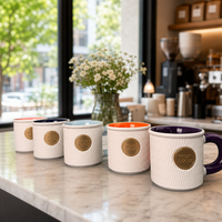 Mug en céramique de luxe 355 ml avec logo personnalisé et emblème doré, texture ondulée, tasse à café nordique, cadeau, marque privée, vente en gros