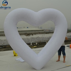 Ballon gonflable en PVC résistant, 1 m, 2m, changement de couleur, suspendu, en forme de cœur, léger pour mariage - Product Image 1
