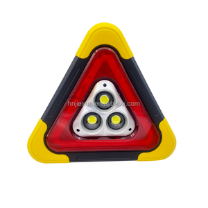Triangolo di Emergenza Stradale a <span class=keywords><strong>LED</strong></span> Ricaricabile con Luce Lampeggiante e Fissa - Product Image 4