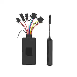 Rastreador GPS para vehículos 4G con altavoz MIC SOS Control remoto Monitoreo Alarma múltiple Rastreador GPS 4G