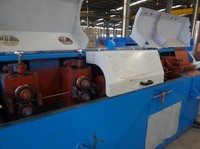 Machine de redressement et de coupe automatique de fil d'acier CNC Amity 22kW haute vitesse 108-130m/min 380V Garantie 1 an Offre Spéciale pour PC