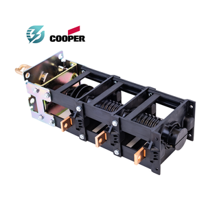 Cooper İki Pozisyonlu Yarı Otomatik Kesici Yan Montajlı Yağlı ABD Tipi Kutu Trafosu Bileşeni Endüstriyel Yağlı Anahtar - Product Image 1