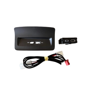 Los Skoda Kodiaq y Karoq tienen puertos de carga USB para los pasajeros traseros, que son estándar en el modelo base pero se pueden actualizar. - Product Image 5