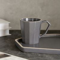 Service de table en céramique heptagonal multicolore, assiettes, bols et tasses en grès géométriques à bords bruts pour café, restaurant, maison, personnalisable