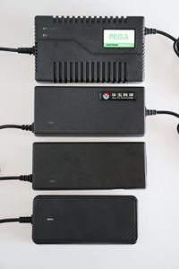 Cargador de batería de litio personalizado 24V 36V 48V 20Ah Cargador de bicicleta eléctrica rápida - Product Image 6