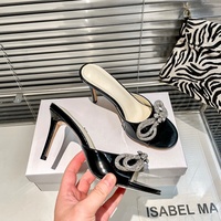 Sandales plates pour femmes avec nœud en paillettes argentées, pantoufles d'été à strass, chaussures décontractées à bout ouvert