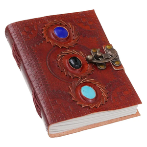 สมุดบันทึกหนังทำมือระดับพรีเมียม พร้อมอัญมณีบำบัด  ตัวล็อคแบบโบราณ กริโมแวร์ สมุดจดบันทึกสไตล์วินเทจ - Product Image 1