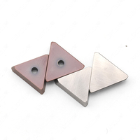 Fraise en carbure-céramique TPKN 2204 avec plaquette triangulaire pour semi-finissage de l'acier