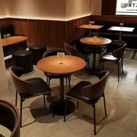 Ensemble de tables et chaises rétro, mobilier de restaurant, banquettes, tables à manger en bois pour bars, pubs, restaurants, cafés, salons de thé