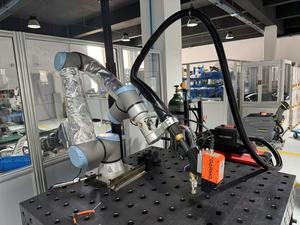 Armoire de commande de robot collaboratif Jaka 16 Pro 16kg IP68 pour la manutention et l'assemblage de matériel, équipement de service industriel, garantie 1 an, haute précision - Product Image 3