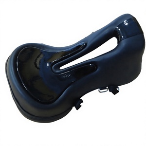 อานม้าสำหรับขี่ม้าแบบอังกฤษเพื่อความทนทาน |   สายรัดหน้าท้องแบบคู่ รุ่น Saddle Plastic Tree ทำจากหนัง PU พร้อมฮาร์ดแวร์ชุบนิกเกิล สำหรับการใช้งานระยะไกล - Product Image 3