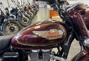 PRONTA ALL'USO: ULTIME OFFERTE 2025 - Moto Cruiser <span class=keywords><strong>Royal</strong></span> <span class=keywords><strong>Enfield</strong></span> <span class=keywords><strong>Bullet</strong></span> 350 Marrone in Vendita - Product Image 5