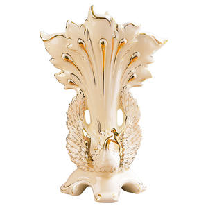 High-grade European-style Ceramic Vase <b>Ornaments</b> Gold-plated <b>Peacock</b> Screen Flower Insert Creative Home Accessories Living Room - Product Image 5