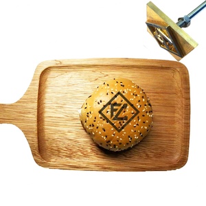 Bolso de Mano de Cuero PU con Diseño de Pastel, Logotipo Personalizado en Relieve, Molde de Cobre - Product Image 1