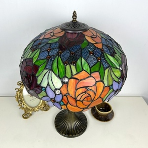 Longhuijing Eco-Friendly Flexible Simple Vintage Stained Glass Tulip LED Table Lamp 16 Inch AC E26 <b>Bedside</b> Reading Light - Product Image 6