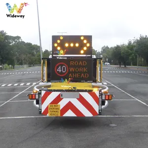 도로 안전 차량 동적 정보 표지판 트럭 VMS 야외 교통 통제 LED 가변 정보 표지판
