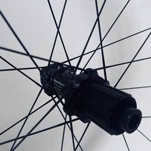 La Mejor Rueda <span class=keywords><strong>de</strong></span> Fibra <span class=keywords><strong>de</strong></span> Carbono Hecha 100% con Fibra <span class=keywords><strong>de</strong></span> Carbono T800 en Taiwán, Juego <span class=keywords><strong>de</strong></span> <span class=keywords><strong>Ruedas</strong></span> <span class=keywords><strong>para</strong></span> <span class=keywords><strong>Bicicleta</strong></span> <span class=keywords><strong>de</strong></span> Carretera 700c, Llanta <span class=keywords><strong>de</strong></span> Fibra <span class=keywords><strong>de</strong></span> Carbono <span class=keywords><strong>de</strong></span> 50 mm, Freno <span class=keywords><strong>de</strong></span> Disco - Product Image 6