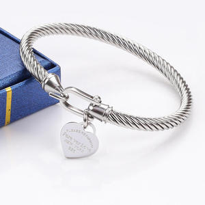 <span class=keywords><strong>Bracelet</strong></span> personnalisé <span class=keywords><strong>arbre</strong></span> <span class=keywords><strong>de</strong></span> <span class=keywords><strong>vie</strong></span> gravé nom disque bijoux cadeau d'anniversaire argent famille <span class=keywords><strong>Bracelet</strong></span> pour femme - Product Image 6