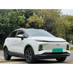 Geometry E Firefly <span class=keywords><strong>2023</strong></span> Usado con Bajo Kilometraje, 401 km, Batería de 39.4 kWh, 82 HP, Mini SUV, Carga Rápida DC, Faros LED, Asientos de Cuero - Product Image 1