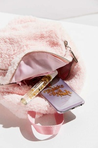 Vente directe d'usine logo personnalisé double épaule en peluche petite capacité mini shopping en plein air sac à dos rose - Product Image 4