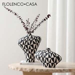 Style nordique motif noir et <span class=keywords><strong>blanc</strong></span> <span class=keywords><strong>Vase</strong></span> en céramique âge moderne intérieur salon décoration de table décor à la maison et <span class=keywords><strong>Vase</strong></span> à fleurs - Product Image 1