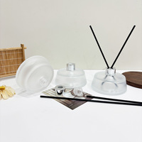 Flacon diffuseur de parfum en verre dépoli de luxe, vide, rond et plat, pour huiles essentielles, avec bouchon argenté, pour la décoration intérieure