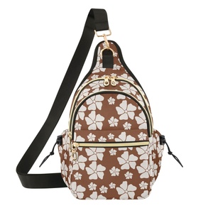 Sac bandoulière sport à imprimé floral hawaïen personnalisé, 2 compartiments, fermeture éclair, sac de poitrine décontracté, sac bandoulière pour femme - Product Image 2