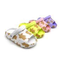 Pantoufles souples EVA pour enfants, sabots mignons pour bébés, chaussures antidérapantes pour garçons et filles, chaussons plats pour enfants