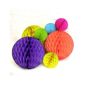 Décoration de mariage Rose Rond <span class=keywords><strong>Suspension</strong></span> Durable <span class=keywords><strong>Boule</strong></span> <span class=keywords><strong>En</strong></span> Nid D'abeilles <span class=keywords><strong>En</strong></span> <span class=keywords><strong>Papier</strong></span> - Product Image 1