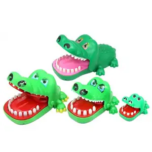 2023 hot sale plastic teeth shark toys desktop decompression toys crocodile Bite Finger toys