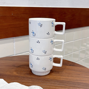 แก้วเซรามิคแบบซ้อนได้ลายดอกไม้สีฟ้าสไตล์ INS แก้วกาแฟลายทางแนวตั้งสไตล์วินเทจสำหรับใช้ในบ้านและสำนักงาน - Product Image 2