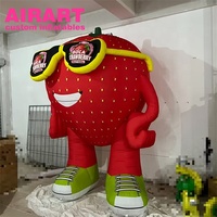 Décoration de scène Dessin animé gonflable de fraise, figurines de fraise gonflables bon marché pour l'affichage