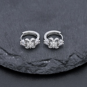 Pendientes de Aro JXX de Latón de Alta Calidad, Plateados, con Circonitas, Diseño de Mariposa, Joyería Moderna para Mujer, para Regalo - Product Image 6