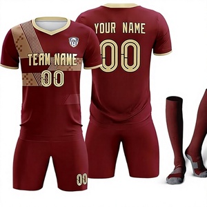 Camiseta de Fútbol Personalizada por Sublimación para Hombre, Color Granate y Dorado, Uniforme de Fútbol Personalizado, Manga Corta, Cuello en V, Transpirable y Ecológico - Product Image 1