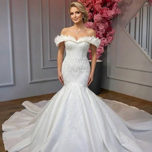 S1244Y 2026 <span class=keywords><strong>Abito</strong></span> <span class=keywords><strong>da</strong></span> <span class=keywords><strong>Sposa</strong></span> Lussuoso di Alta Qualità, Modello Sirena con Spalle Scoperte e Strascico, <span class=keywords><strong>Taglie</strong></span> <span class=keywords><strong>Forti</strong></span> - Product Image 1