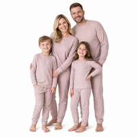 Hongbo Vente chaude Ensemble de pyjamas maman papa et moi en coton Blancs personnalisables en bambou et élasthanne Tenues assorties pour la famille de Noël Pyjamas