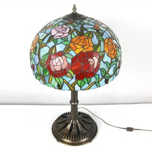 LongHuiJing 16 Inch European Rose Flower Stained Glass Lamp Desk Lights Tiffany Home Table Lamp With Copper Base Stand Lamp - Product Image 5