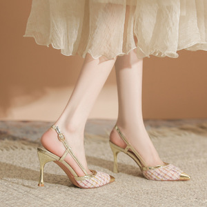 Zapatos de Tacón Alto con Punta en Pico y Tira en el Tobillo a Cuadros 8188B para Mujer - Product Image 2
