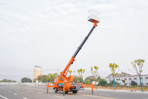 1suzu ELF 23m mới sử dụng xe tải <span class=keywords><strong>DIESEL</strong></span> gắn trên không nền tảng làm việc thủy lực Kính thiên văn bùng nổ nâng xô Nâng Nền tảng - Product Image 6