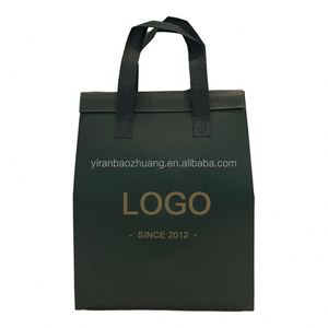 Sac isotherme noir personnalisé en tissu non tissé pour café à emporter, recyclable avec logo personnalisé - Vente en gros - Product Image 1