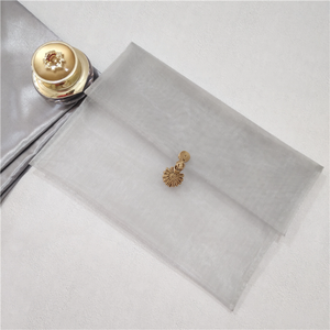 Sac d'emballage en organza grand format Fuchen Logo pour vêtements, écharpes, bijoux en perles, sous-vêtements, avec bouton grenouille chinois en polyester, pochette cadeau type enveloppe OP - Product Image 1