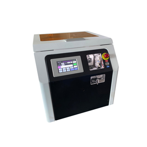Máquina Automática para Crimpar Terminales de Cable con Aislamiento de 0.3-6mm2 y Pelacables - Product Image 1