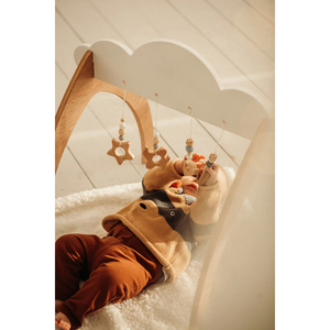 Gymnase d'activités pour bébé en bois Montessori avec jouets suspendus pour le développement sensoriel des nouveau-nés - Product Image 3