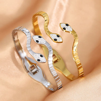 Bracelet en acier inoxydable en forme de serpent dynamique avec diamants incrustés, bracelet tendance, accessoire inaltérable