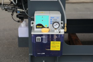 Piccola Macchina per Stampaggio a Iniezione <span class=keywords><strong>di</strong></span> Plastica da Tavolo 90 Tonnellate Macchina per Produzione <span class=keywords><strong>di</strong></span> Giocattoli in Plastica <span class=keywords><strong>Cubo</strong></span> <span class=keywords><strong>di</strong></span> <span class=keywords><strong>Rubik</strong></span> HS-90 - Product Image 2