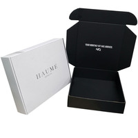 Emballage de vêtements de marque en carton écologique coloré avec logo personnalisé, papier cadeau, pochettes d'expédition, pochettes de courrier, laminage mat