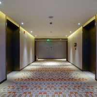 Grand tapis tissé et moquette pour auditorium, salle d'événements, usage domestique ou de prière - en polypropylène tufté, résistant aux taches